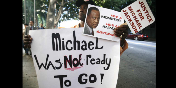 Comienza juicio por muerte de Michael Jackson
