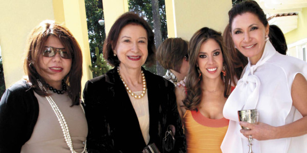 Las bodas de plata de Rafael y Norma Callejas