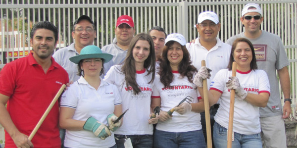 HSBC realiza actividad medioambiental