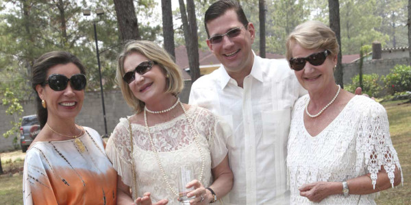 Boda Hollander Samayoa