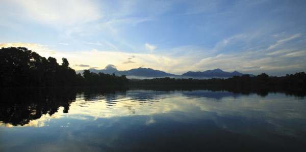 Pico Bonito posee 46 ríos caudalosos que bajan de sus cimas.