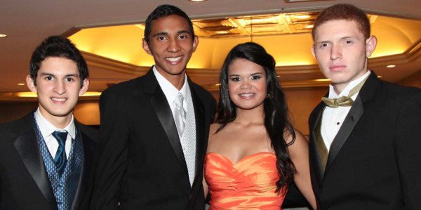 Seniors prom de Academia Pinares
