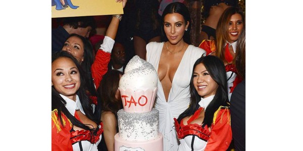 Kim Kardashian festejó