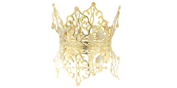 Tiara de Victoria será subastada