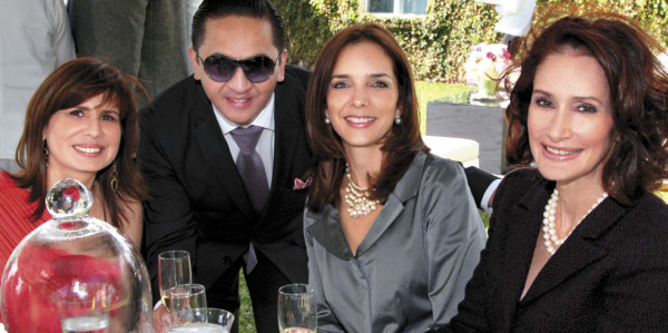 Las bodas de plata de Rafael y Norma Callejas