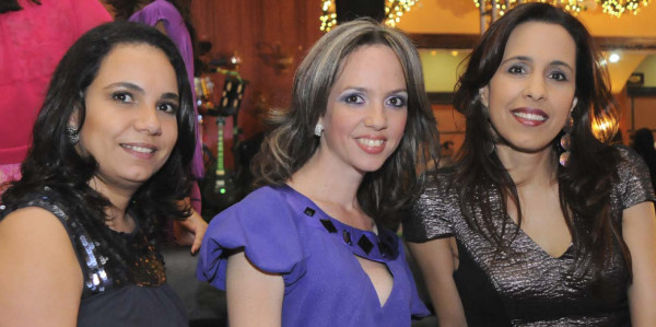 Jessica Arévalo, Alejandra Pelaez y María Eugenia Simán. (Foto: Alex Muñoz)