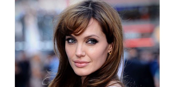 Angelina Jolie nombrada Dama Honorifica