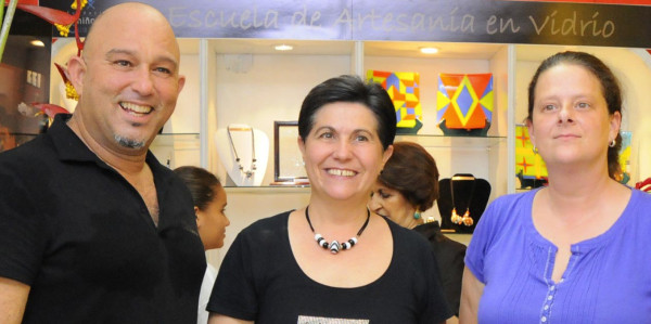 Inauguran La Mansión