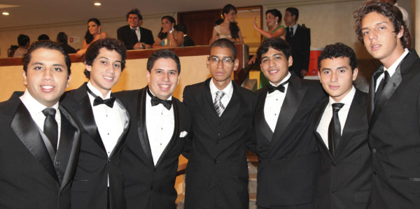 Prom Del Campo International School