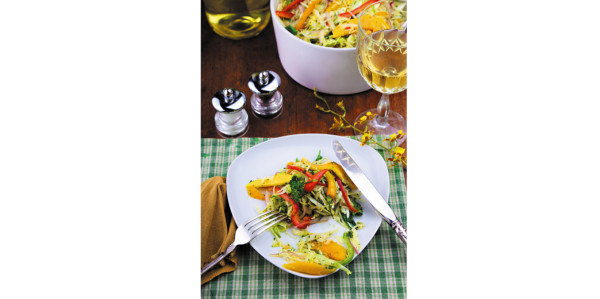 Ensalada de repollo con vinagreta de mango