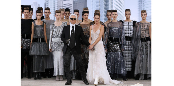 Cortes futuristas en Chanel