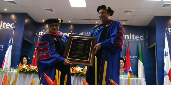 Unitec certificó a calificados profesionales