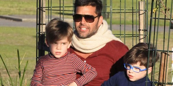 'Quiero ser el padre de una niña', dijo Ricky Martin durante su participación en Kiis FM.