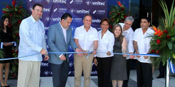 Inauguran moderno campus de UNITEC