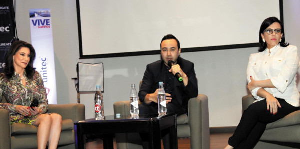 Carlos Campos impulsa el diseño de modas