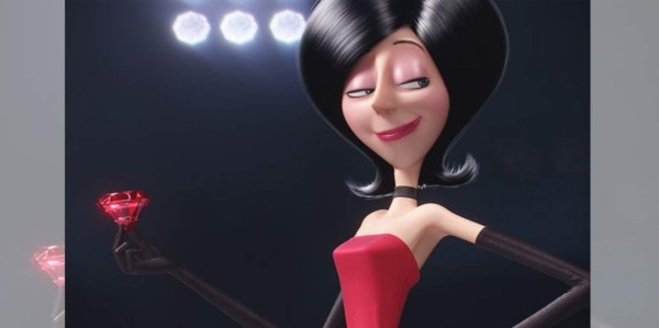 Sandra da vida a Scarlet Overkill