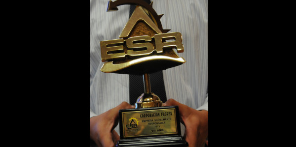 Fundahrse reconoce a Corporación Flores