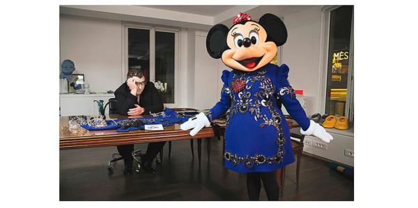 Minnie Mouse visita a Lanvin en París