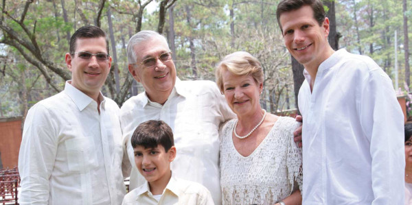 Boda Hollander Samayoa