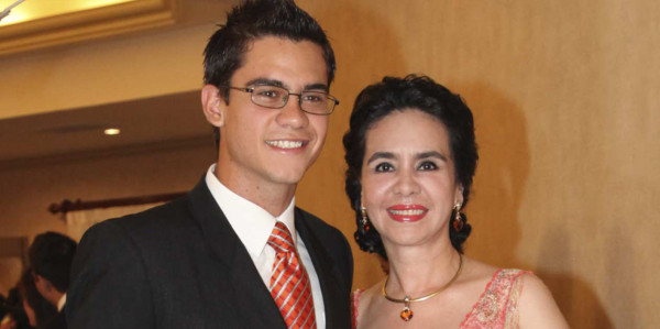Boda civil Pascua Arita
