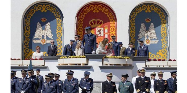 El debut de Leonor y Sofía de España