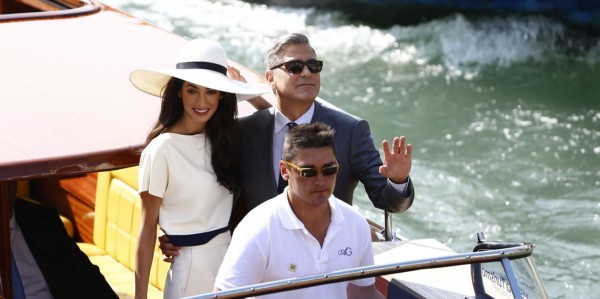 Clooney y Alamuddin oficializan boda