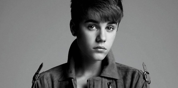 Justin Bieber vuelve a sorprender a sus fans