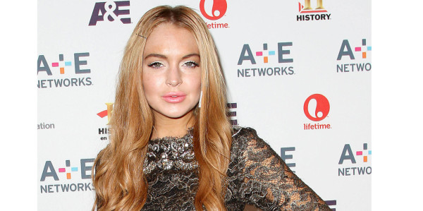 Lohan se pelea con su madre, policía interviene