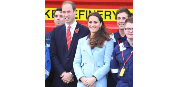 Kate, radiante durante visita oficial