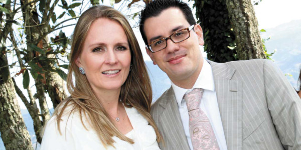 Las bodas de plata de Rafael y Norma Callejas