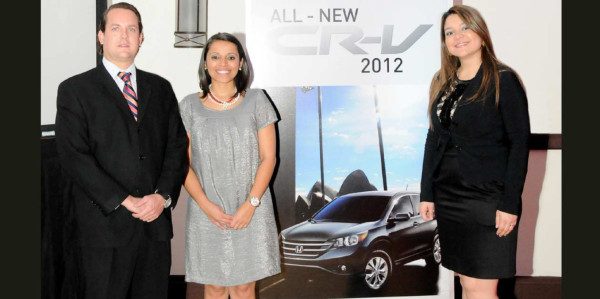 Excel Automotriz presenta la nueva Honda CR-V 2012
