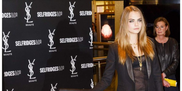 Cara Delevingne, musa de YSL Beauté