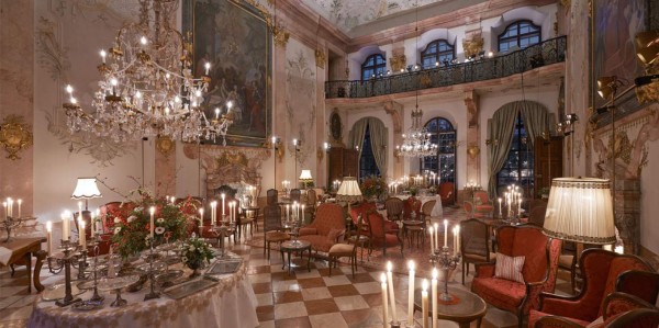 Chanel Métiers d’art