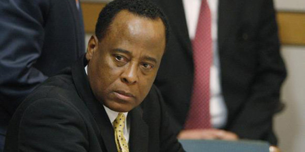 Sentencian a Conrad Murray