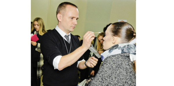 Peter Philips deja Chanel