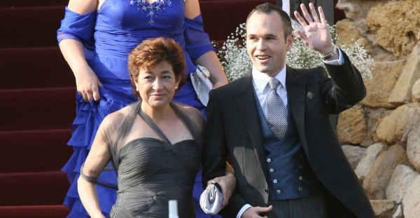Andrés Iniesta se casa con Anna Ortiz