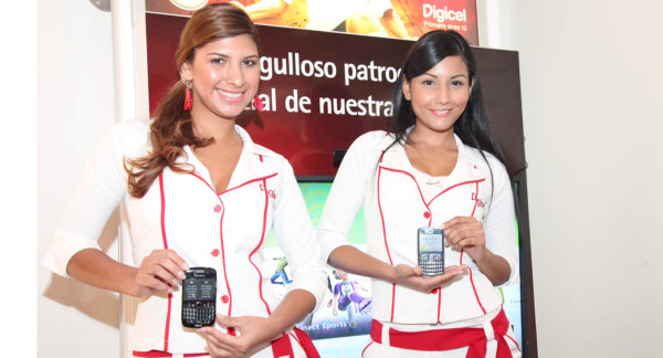 Gran feria de celulares de Digicel