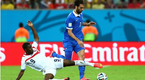 Costa Rica supera a Grecia