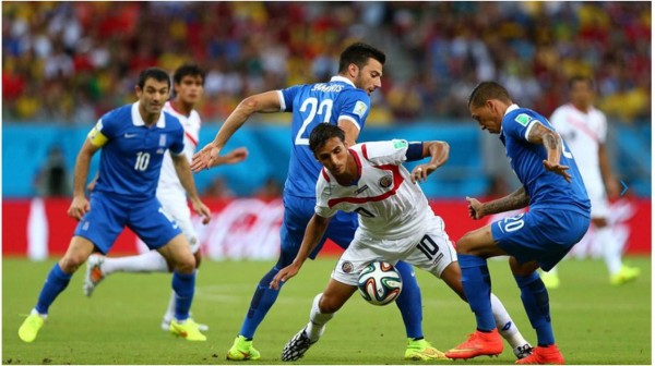 Costa Rica supera a Grecia