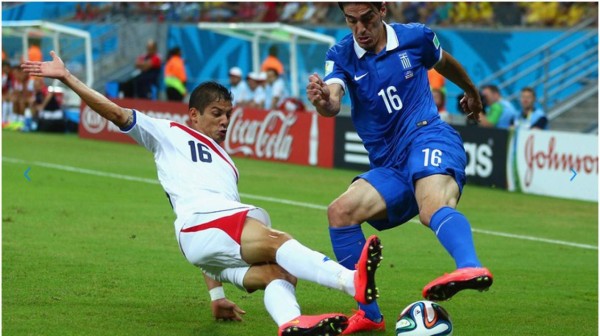 Costa Rica supera a Grecia