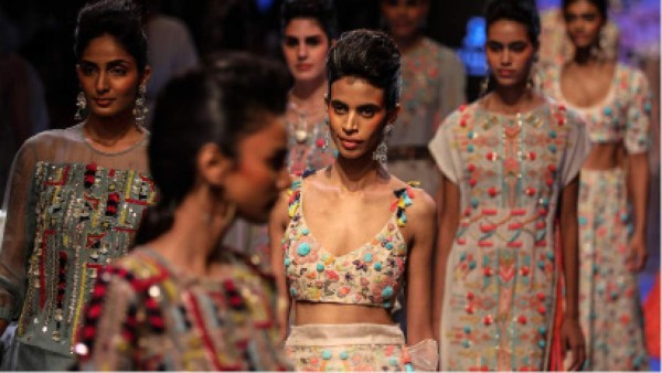 Pasarela de Tirso Rubio en Estilo Moda 2020