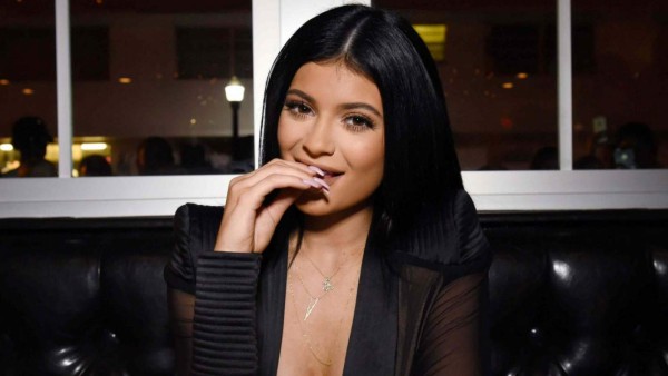 Kylie Jenner se desnudó por primera vez para una revista