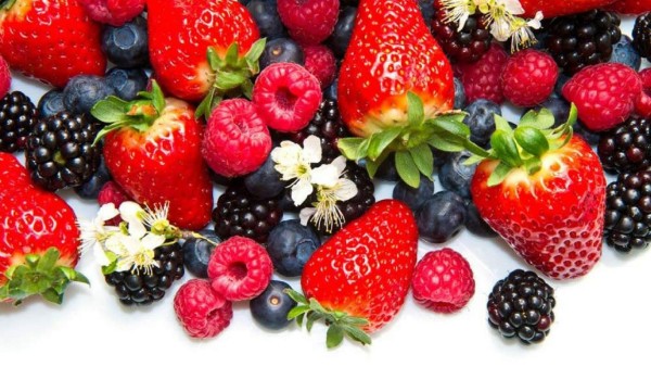 Memory Boost<br/>Las frutillas contienen un compuesto químico llamado polifenol, que han sido demostrados en ayudar contra el Alzheimer y mejor las habilidades cognitivas.<br/>