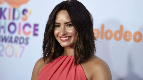 Demi Lovato sorprende con revelador documental  