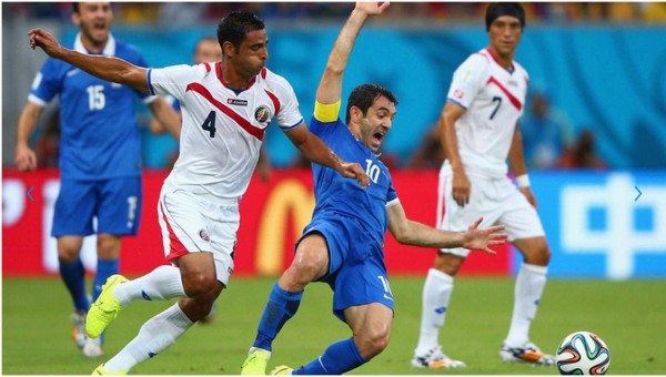 Costa Rica supera a Grecia