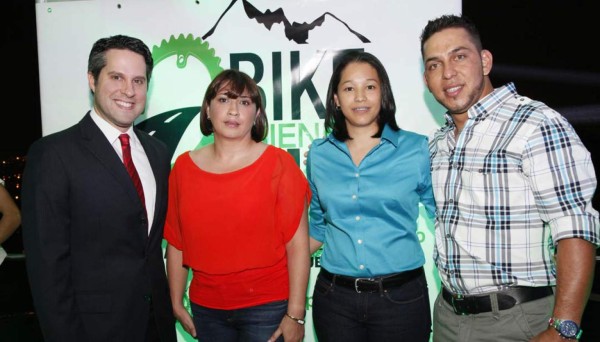 Coctel de apertura de Bike Friends Club