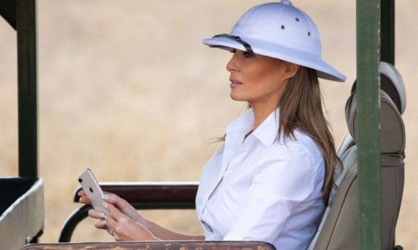 Los looks de Melania Trump en África