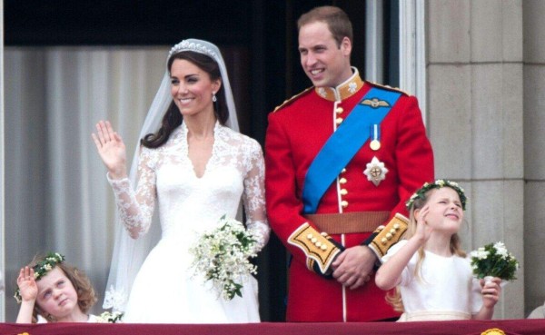 ¡Los Duques de Cambridge contrajeron matrimonio! La ceremonia se llevó a cabo en la Abadía de Westminster el 29 de abril de 2011.