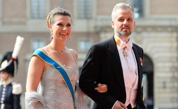 Ex esposo de la princesa Marta de Noruega, Ari Behn, se suicida