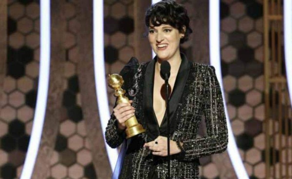 Phoebe Waller Bridgese llevó el premio a mejor actriz de televisión musical o comedia por Fleabag. ¡Y sólo era el primero de la noche!